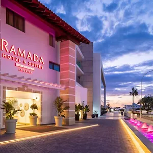 Ramada & By Wyndham Отель